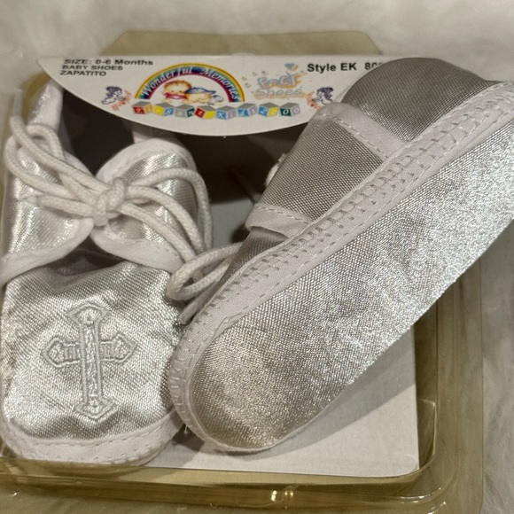 Other - Vintage Baby White/Silver Christening Shoes